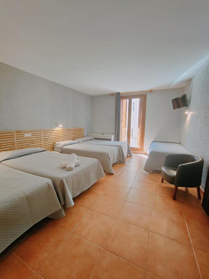 Quadruple Room,1383565235:JPEG